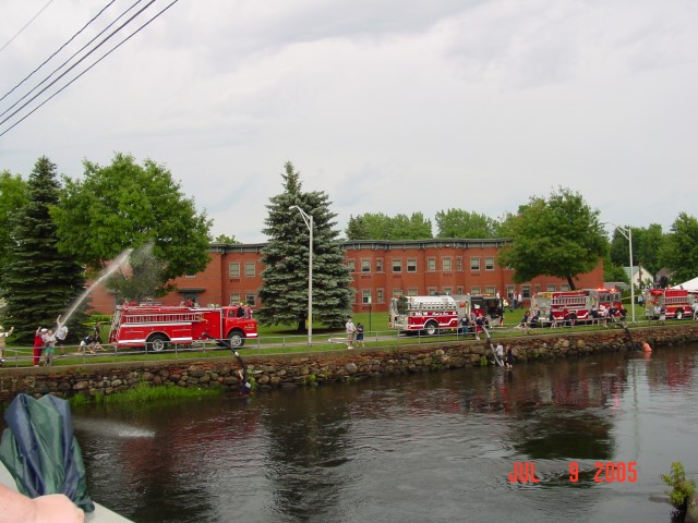 July 2005 - Hook & Ladder Company 1 wins the drafting competition with Engine 111 during the Run  To The River